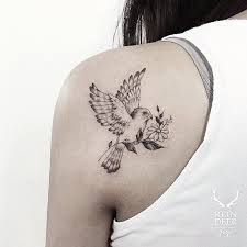 Bird Tattoo By Goyo Goyo Subtle Fineline Southkorean Reindeerink Blackandgrey Floral Bird Bird Shoulder Tattoos Birds Tattoo Tattoos