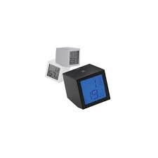 Reveil Prism Ce Reveil Aux Lignes Biseautees Est Savamment Incline Pour Plus De Visibilite Un Simple Effleurement De L Objet Vous Biseaute Eclairer Sonnerie