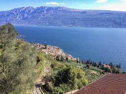 Holiday on the northern and southern shores of this italian hotspot, and you'll discover what makes lake garda so special. Lake Garda Easy Bike Hike Tours Right Path Adventures