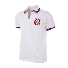 Aviação de patrulha tem avião narigudo, caça submarinos e ouve até camarões. Camisa Retro Portugal Branca 1963 Loja Camisas De Futebol Retro
