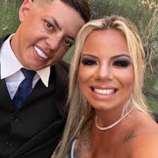 Mãe e filho que morreram após caminhoneiro furar sinal na BR-116 são  identificados. O grave acidente foi registrado na Br116 altura do km 125  ,no perímetro urbano de Fazenda Rio Grande, e