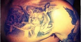 Nach unfall in den bergen. Beckham Showt Jezus Tattoo Sport Ad Nl