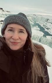 Stacy Gullett's Instagram, Twitter & Facebook