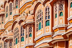 Bei einem bootsausflug gerät sie in seenot, und kai, einer der fischer, kommt ihr zu hilfe. Bilder Hawa Mahal Palast Der Winde In Jaipur Indien Franks Travelbox