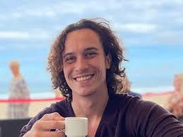 Perry Hendricks's Instagram, Twitter & Facebook