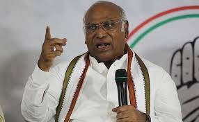 Mallikarjun Kharge Elected New Congress President, First Non-Gandhi Chief  In 24 Years - मल्लिकार्जुन खड़गे कांग्रेस के नए अध्यक्ष, 137 साल पुरानी  पार्टी का 24 साल बाद पहला गैर-गांधी ...