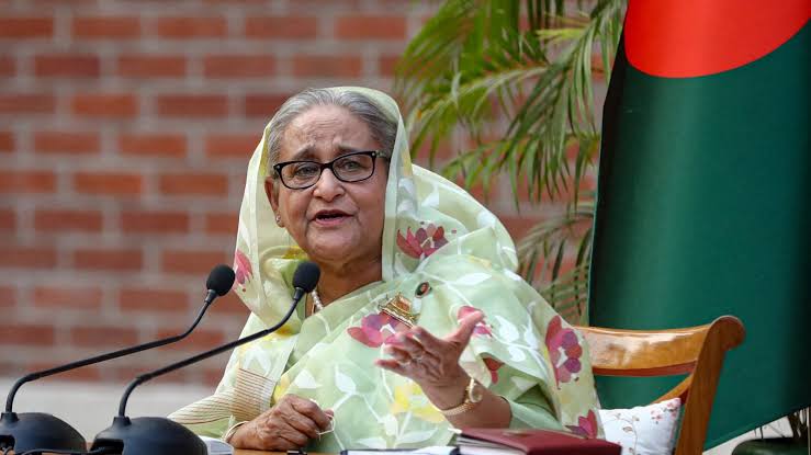 Bangladesh EX Pm sheikh hasina return in december 2026 arrest surrender- शेख  हसीना ने दिसंबर में बांग्लादेश लौटने का किया ऐलान - News18 हिंदी