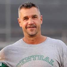 Scott Laberge's Instagram, Twitter & Facebook