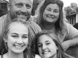 Fundraiser for Kim Nyenhuis by Jo Anne Mudry : Help for the Nyenhuis Family