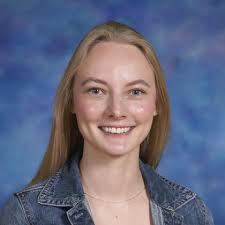 Emily Bronson's Instagram, Twitter & Facebook