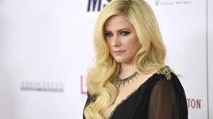 Последние твиты от avril lavigne (@avrillavigne). Avril Lavigne Im Interview Ich Hoffe Mein Album Kann Leben Verandern Stern De