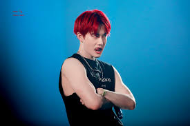 @baehkkyun nicole ♡ i love baekhyun so much i could choke is an extremely big mood. 191007 Who Make You Smile Baekhyun B Be H Happy Be Happy Kpop Profiles Makestar