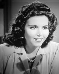 Vintage Wavy Long Hairstyle 40s Click Pic To See Bob Wig 1940s Hairstyles Vintage Hairstyles Retro Hairstyles