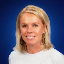 Alicia Kasper's Instagram, Twitter & Facebook