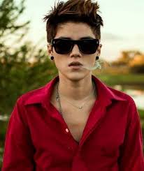 Save And Tag Images You Find In Google Search Results So You Can Easily Get Back To Them Later Sign In Tomboy Hairstyles Short Hair Haircuts Androgynous Hair