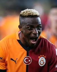 Victor Osihmen and his father let show them love