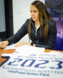 Para mais informações, entre em contato com nossa assessoria de imprensa. Atacante Roraimense Vitoria Almeida Renova Contrato Com O Famalicao De Portugal Ate 2023 Futebol Ge