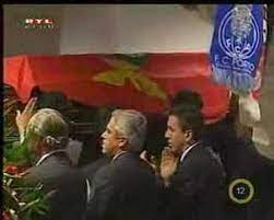 Feldúlták és kirabolták fehér miklós sírhelyét. Feher Miklos 1979 2004 Youtube