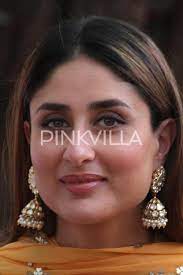 Snapped Kareena Kapoor Khan And Arjun Kapoor Promote Ki Ka On Color S Thapki Pyaar Ki Kareena Kapoor Kareena Kapoor Khan Karena Kapoor