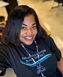 Turned 22 in South Africa yesterday. 🫶🏾 #happybirthdaytome Hair: Brittany  Gines Lashes: Kira Smith Nails: Aikia Diora/Amber DaNail Tekk