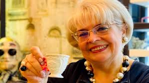 Der dokumentarfilm chuck norris und der kommunismus beleuchtet die . Irina Margareta Nistor AÈ™a Cum Nu O È™tiai Bucuriile È™i Regretul VieÈ›ii Sale Imi Doream