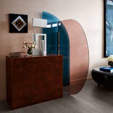 Recognized for his ability to blur the lines between architecture and interior design, his ethos has always been to approach the design of a space as one holistic vision. One Manhattan Square Apartment By Jamie Bush Features Sculptural Decor