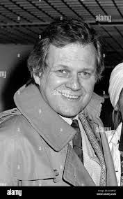Actor Ken Kercheval, who stars in American soap opera "Dallas" as Cliff  Barnes, at London's Heathrow Airport Stock Photo