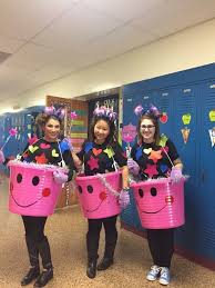 Teacher Halloween Costume Idea Bucket Fillers Materials 1 Gallon Ice Bucket Party City Th Teacher Halloween Costumes Teachers Halloween Teacher Costumes