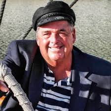 Dennis Conner's Instagram, Twitter & Facebook