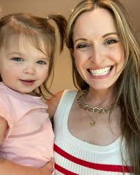 Betsy Spina l Betsy Buck (@betsyspina) • Instagram photos and videos