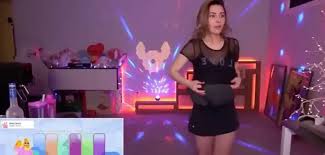 Alinity self imposes Twitch ban after accidental nipple slip on stream |  GINX Esports TV