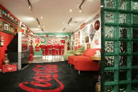 But, getting the lighting correct doesn't mean compromising on design. 3 Photo Pegs For Designing The Ultimate Man Cave