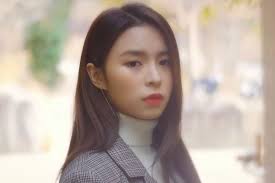 Elkie is an actress, known for rich family's son (2018), clc: Watch Clc S Elkie Shares Hopeful Message Through First Solo Release I Dream Mv Soompi