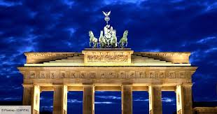 La confédération germanique créée en 1815 et présidée par l'empereur d'autriche, ne satisfait pas les patriotes allemands. L Allemagne Devrait Connaitre La Pire Recession De L Histoire De La Republique Capital Fr