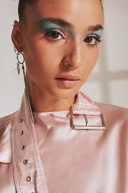 BEAUTY — CASSANDRA LEAR