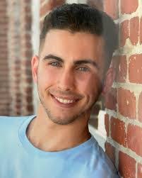 Jonathan Keeley's Instagram, Twitter & Facebook