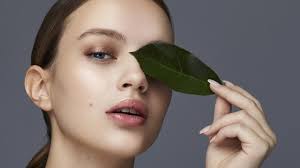 مستحضرات التجميل الطبيعية أو النظيفة