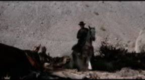 Te provoaca sa vezi altfel lucrurile, iti arata ca se poate trai si altfel. Strainul Fara Nume 1973