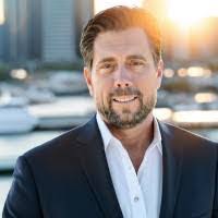 Otis Eddington's Instagram, Twitter & Facebook