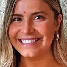 Kim Thrasher's Instagram, Twitter & Facebook