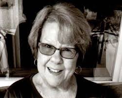 Lisa Justus's Instagram, Twitter & Facebook