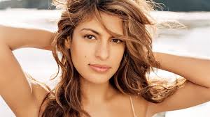 She began acting in the late 1990s, in a series of roles in b movies such as children of the corn v: Eva Mendes 19797 1920x1080px