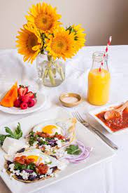 Huevos Rancheros Con Salsa Habanera The Sweet Molcajete Receta Huevos Rancheros Comida Saludable Desayuno Desayuno Para Mama