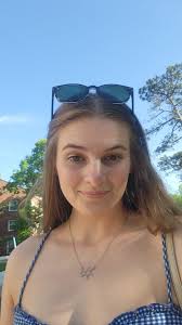 Female roommate needed in outer KCK area