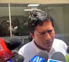 𝐀𝐋𝐂𝐀𝐋𝐃𝐄 𝐃𝐄 𝐏𝐀𝐓𝐀𝐙 ,𝐑𝐄𝐒𝐏𝐎𝐍𝐃𝐄 𝐀 𝐐𝐔𝐈𝐄𝐍𝐄𝐒 𝐋𝐄  𝐃𝐈𝐂𝐄𝐍 𝐓𝐑𝐀𝐈𝐂𝐈𝐎𝐍𝐄𝐑𝐎.