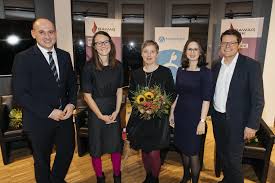 Eine der größten banken in österreich. Bawag P S K Frauenpreis Geht An Karoline Iber Kinderburo Universitat Wien Ggmbh