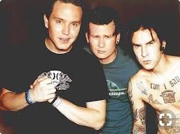 Viimeisimmät twiitit käyttäjältä ϻⓡ ƥย (@markhoppus). Blink 182 On Instagram 1 8 2 Blink182 Markhoppus Tomdelonge Travisbarker Tattoo Blink182conce Blink 182 Blink 182 Tom Delonge Blink 182 Tom