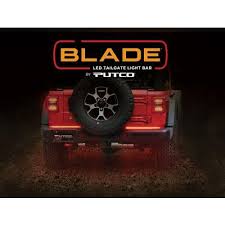 Putco 18 Blade Led Tailgate Light Bars 92009 18 4wheelparts Com