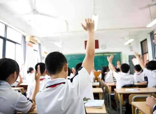 Navi Gujarati Madhyamik Shala in Shahpur Ahmedabad,Ahmedabad - Best Schools near me in Ahmedabad - Justdial
