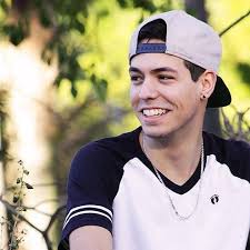 MaTeo Miranda (@YoutuberMateo)